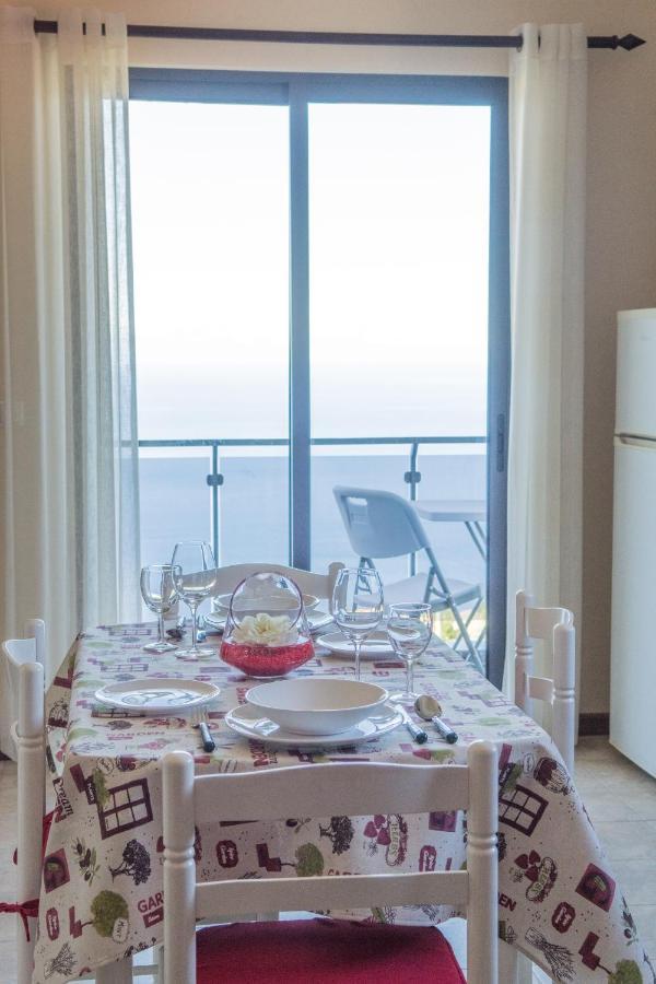 شقة “Venik House” Sea_Mountains_Relaxing_Barbecue فونشال المظهر الخارجي الصورة